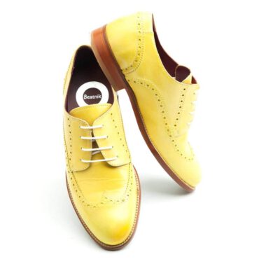 Lemon Yellow Oxford Style Shoes for women Ethel handmade in Spain by Beatnik Shoes