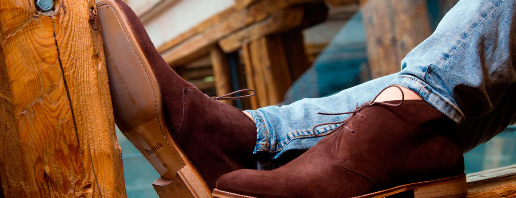 Ideas para usar pantalones de vinipiel si eres una mujer madura - Como  Organizar la Casa