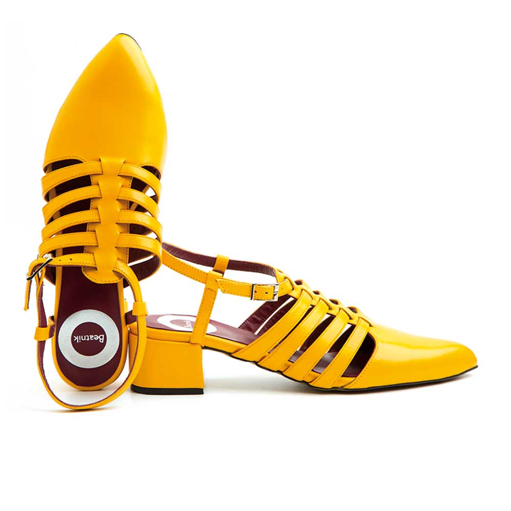 Yellow sandals for women pointy and low heeled Beatnik Françoise Mustard