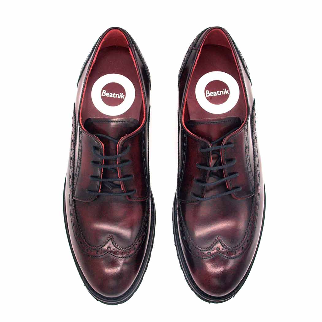 Blucher en piel burdeos con suela de goma Ethel Red Brogue