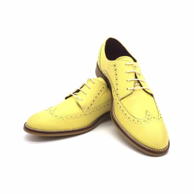 Zapato estilo Oxford de cordones Amarillo de mujer Ethel Lemon Yellow hecho a mano en España por Beatnik Shoes
