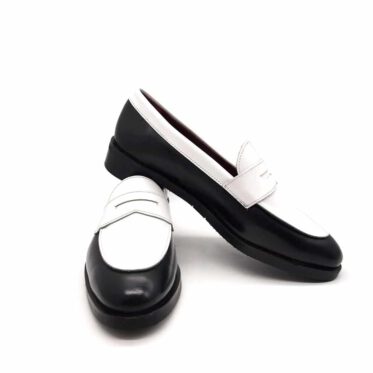Two-Toned Penny loafers for women Beatnik Irma Black & White