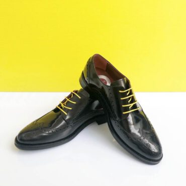 Black lace up flat shoes for women Ethel Handmade in Spain by Beatnik Shoes