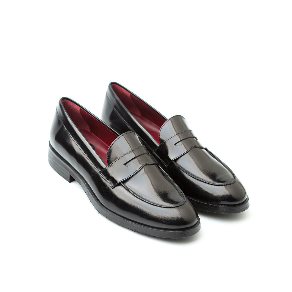 Penny Loafers negros de mujer en piel Beatnik Irma All Black