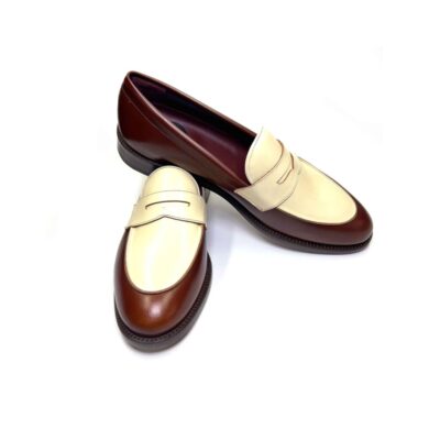 Two-tone beige and brown classic women's penny loafers in leather handmade in Spain by Beatnik Shoes Irma Beige & Brown